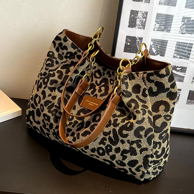 ANNE™ | Leopard Shoulderbag